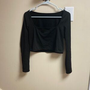 Black Long Sleeve Crop Top